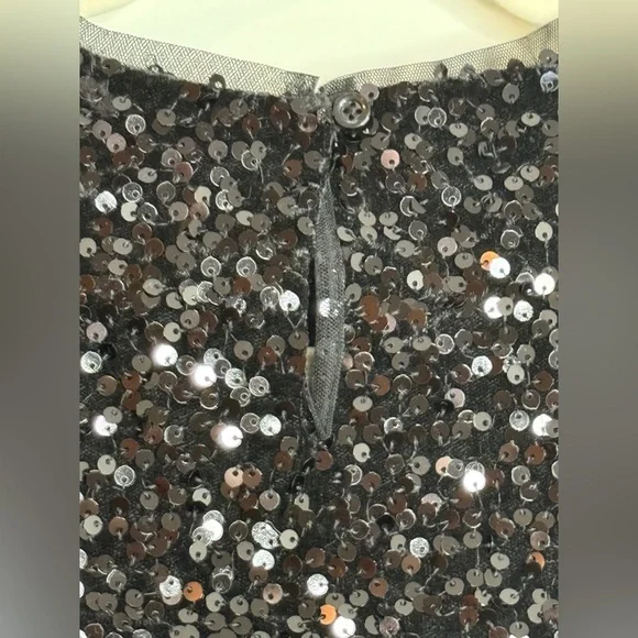 GAP Kids size small (6-7) black sequin top. - Picture 6 of 10